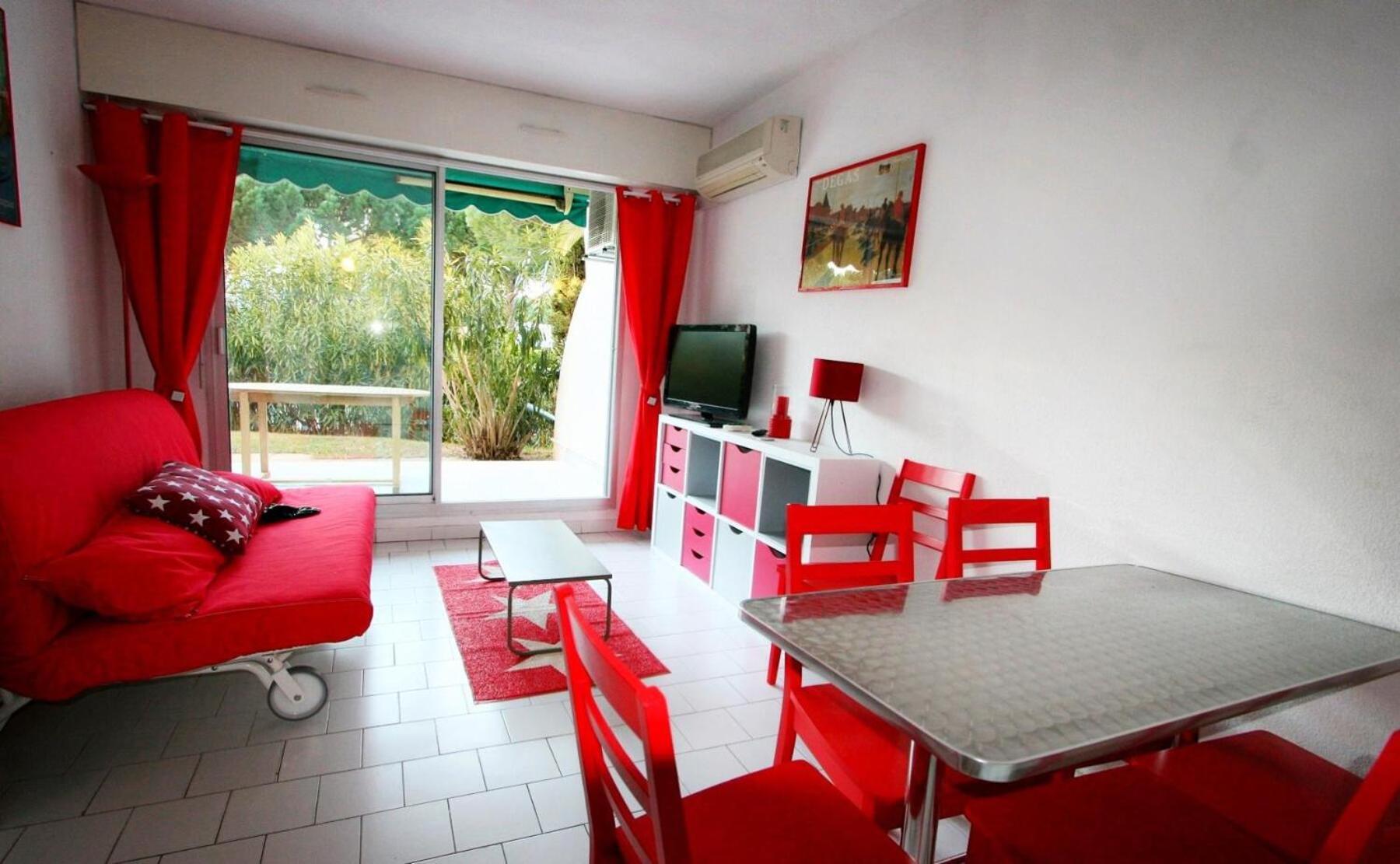 Apartment Villegiales Tee2 - En Rez De Jardin Dans Avec Piscine Mae-1154